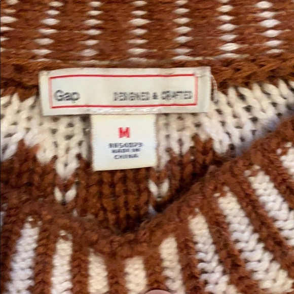 Gap sweater - Picture 2 of 4